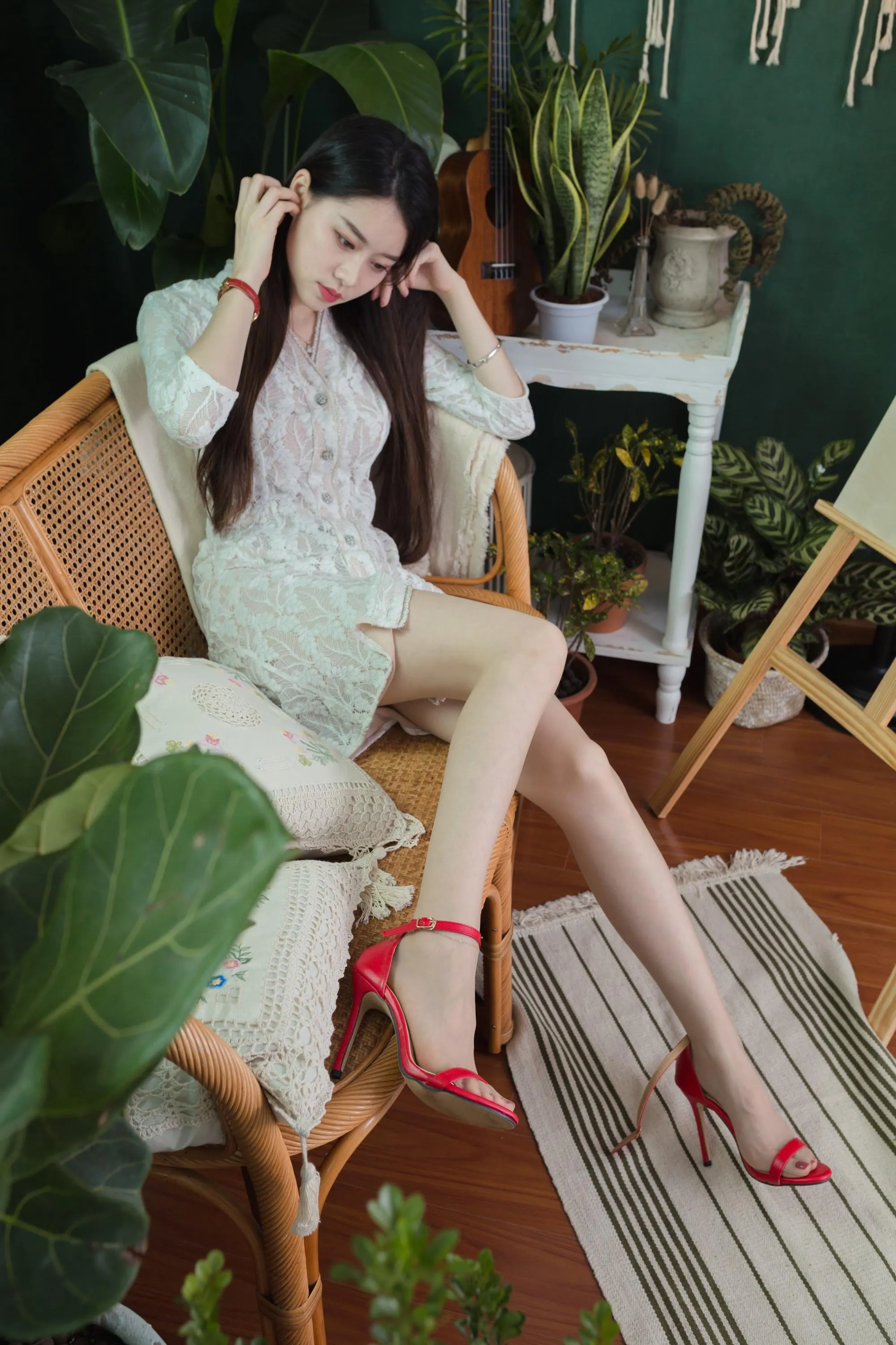 Sia不吃鱼 – NO.008 红色高跟 [139P]插图5